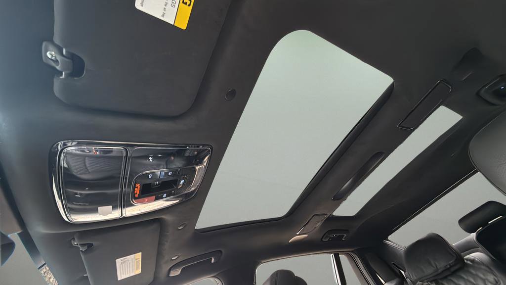 New 2026 Genesis G90 3.5T Prestige image 15