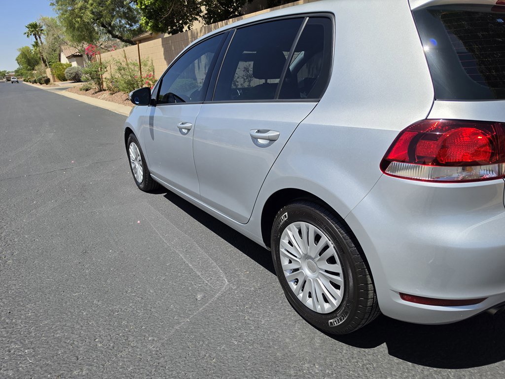 Used 2012 Volkswagen Golf 4-Door image 13