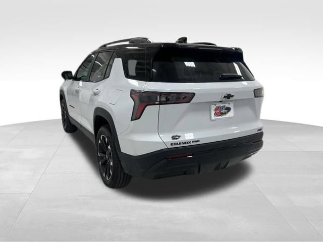 New 2026 Chevrolet Equinox RS w/ Convenience Package III AWD/4WD image 15