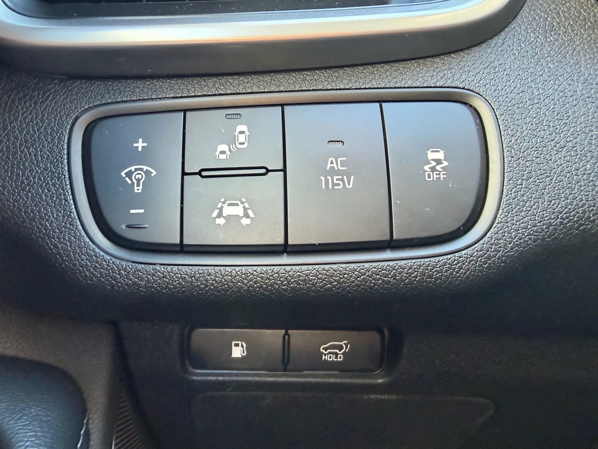 Used 2019 Kia Sorento SX image 17