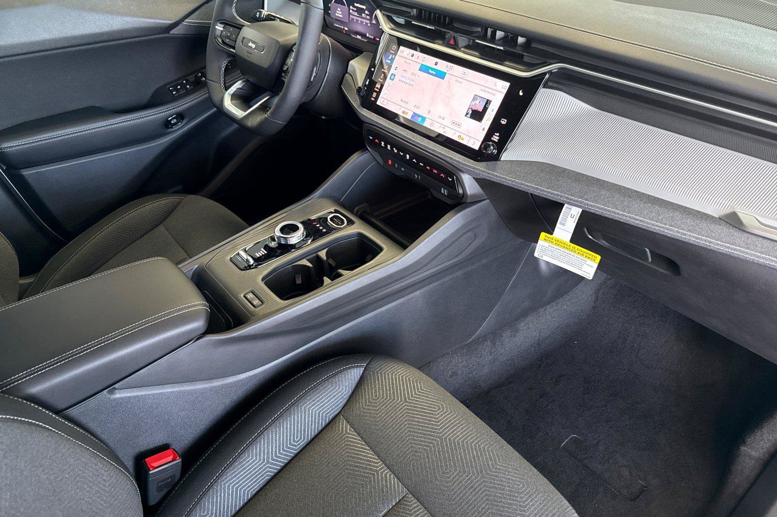 New 2026 Jeep Cherokee Laredo AWD/4WD image 15