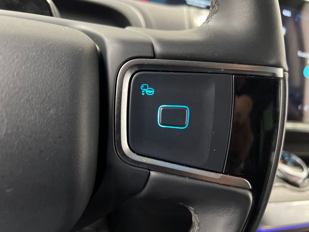 Used 2025 Ford Expedition Platinum AWD/4WD image 59