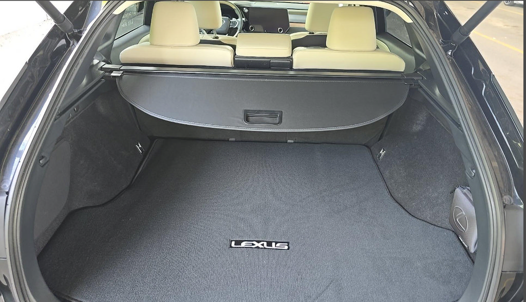 Used 2023 Lexus RX 350 Premium w/ Accessory Package AWD/4WD image 44