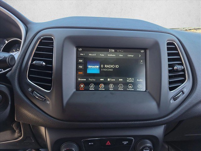 Used 2020 Jeep Compass Latitude AWD/4WD image 14