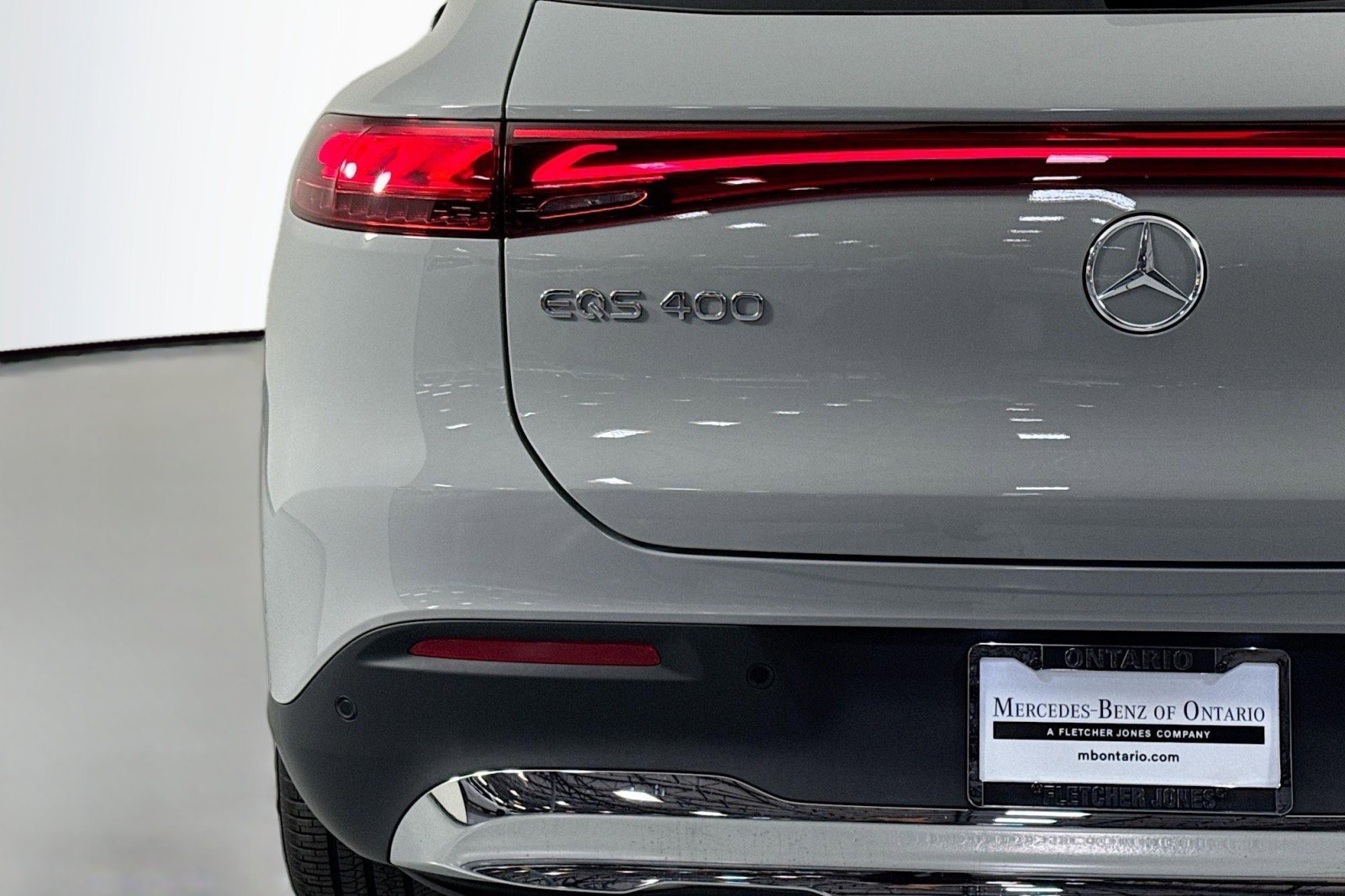 New 2026 Mercedes-Benz EQS 400 4MATIC SUV image 14