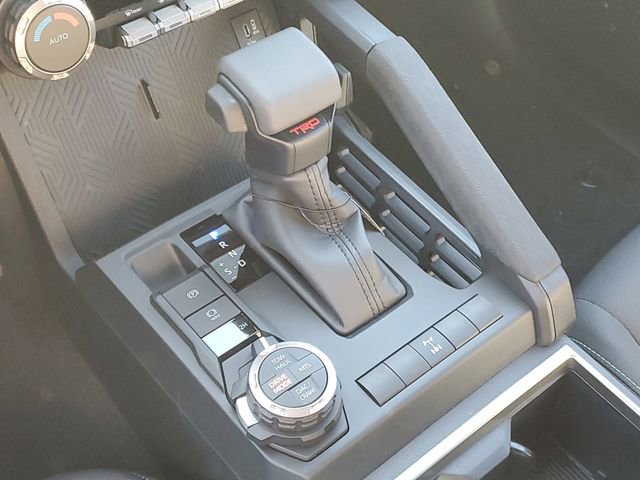 Used 2025 Toyota Tacoma TRD Off-Road image 25