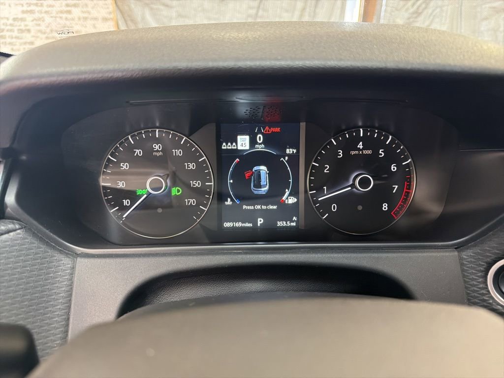 Used 2020 Land Rover Range Rover Velar R-Dynamic S image 25