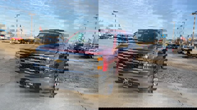 Used 2014 Chevrolet Silverado 1500 W/T w/ Trailering Package image 4