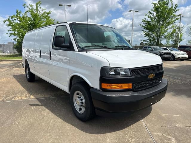 New 2026 Chevrolet Express 2500 Extended w/ Driver Convenience Package RWD image 1