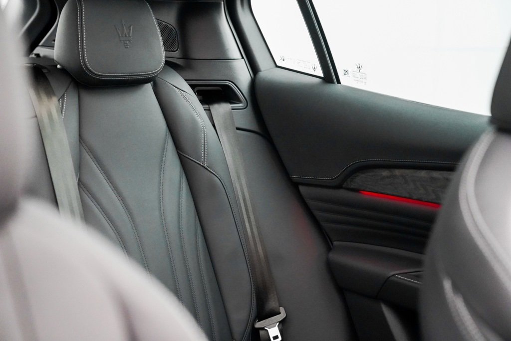 New 2025 Maserati Grecale Modena image 43