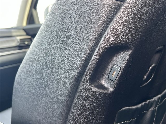 Used 2025 Kia Telluride EX w/ EX Captain's Chair Package image 34