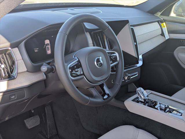 New 2026 Volvo XC90 B6 Plus w/ Protection Package Premier AWD/4WD image 7