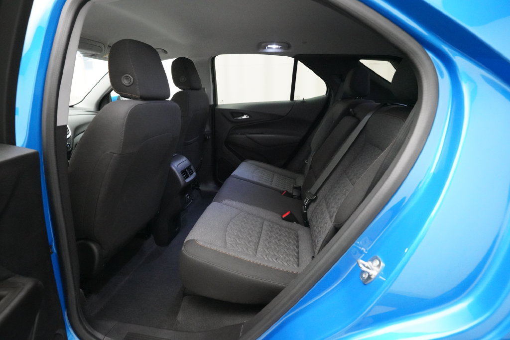 Used 2024 Chevrolet Equinox LT AWD/4WD image 16