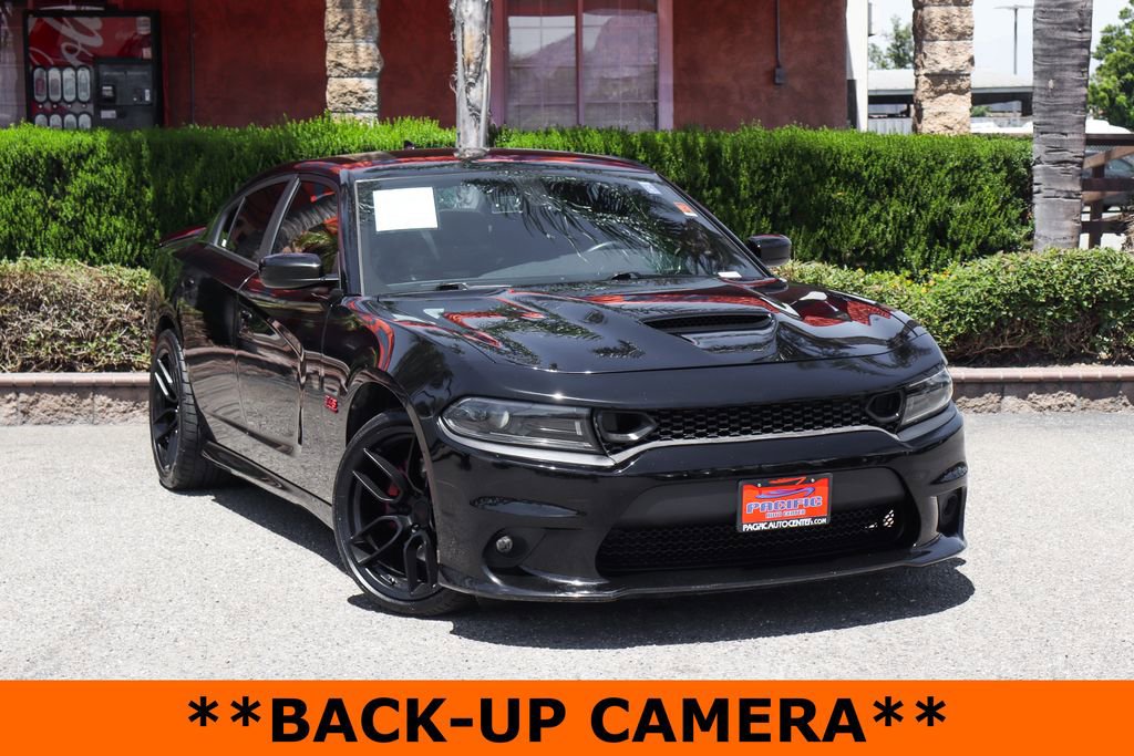 Used 2022 Dodge Charger R/T RWD image 2