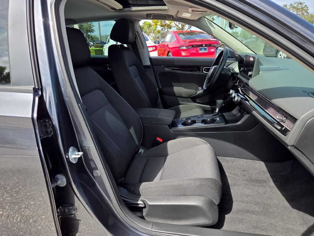 Certified 2024 Honda Civic EX image 18