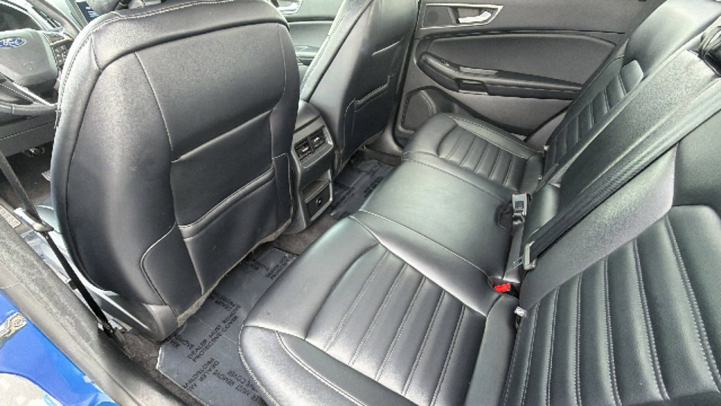 Used 2024 Ford Edge SEL AWD/4WD image 24