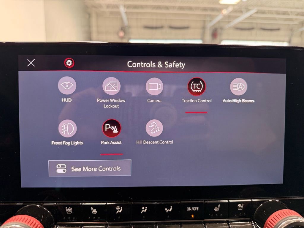 Used 2024 GMC Canyon AT4X image 44