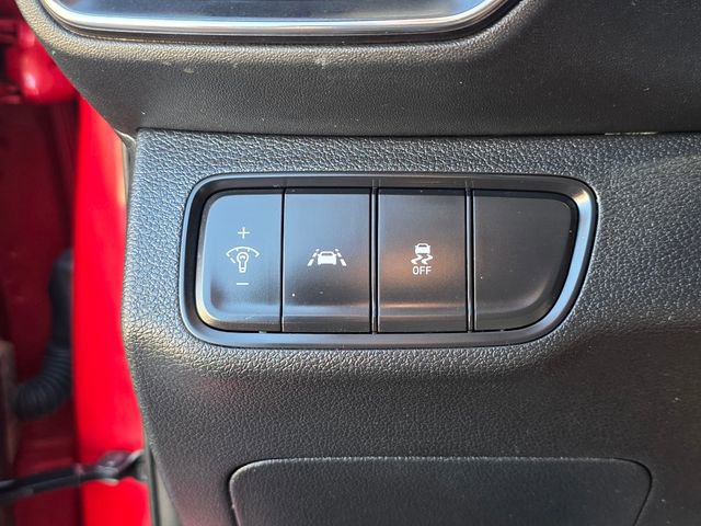 Used 2020 Hyundai Santa Fe SE image 37