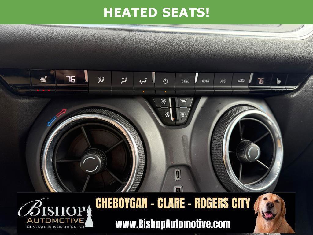 Used 2025 Chevrolet Blazer LT image 12