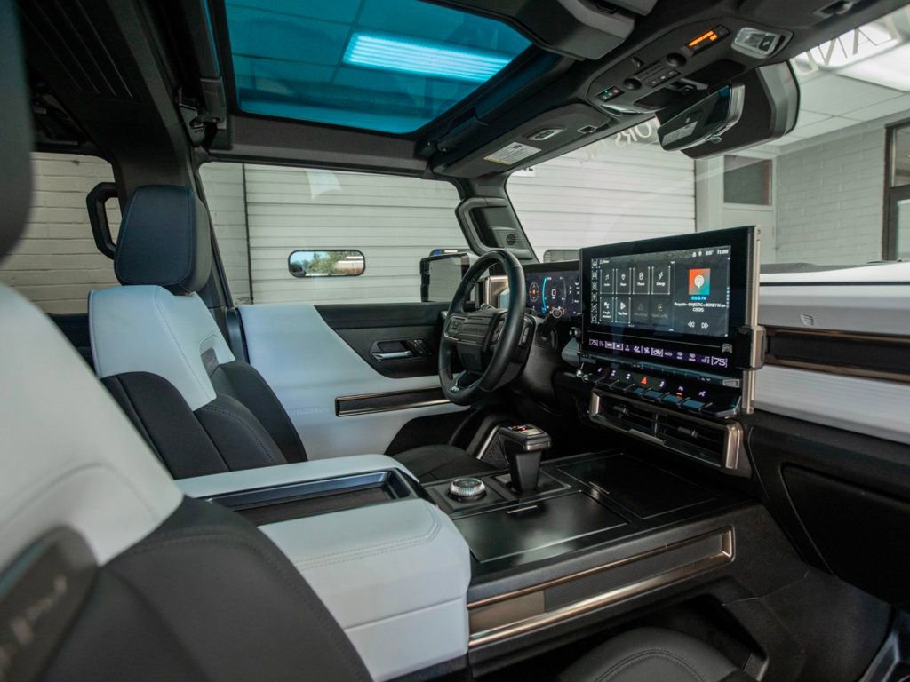Used 2022 GMC Hummer EV Edition 1 w/ LPO, Illumination Package AWD/4WD image 18