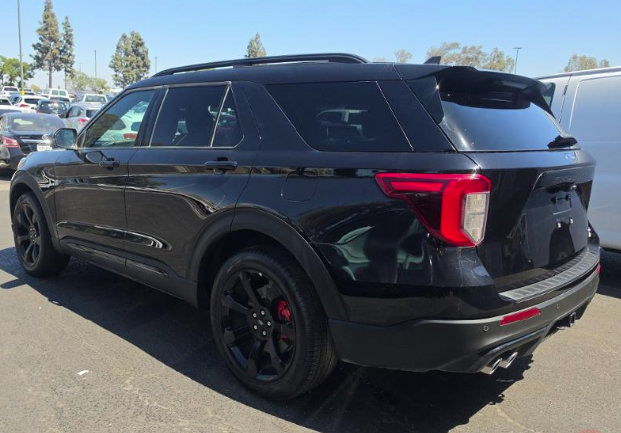 Used 2023 Ford Explorer ST w/ Equipment Group 401A AWD/4WD image 4