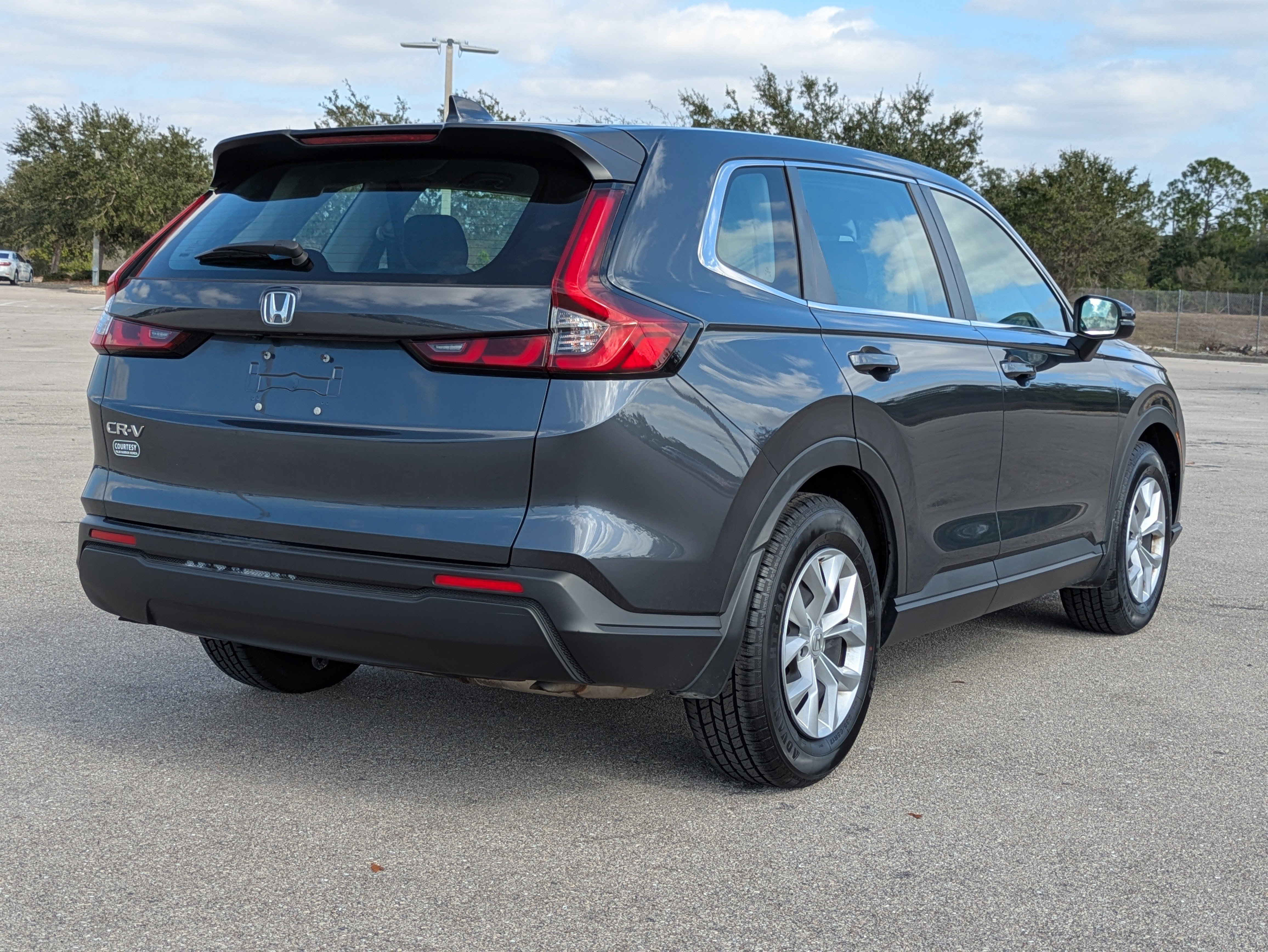 Used 2024 Honda CR-V LX image 5