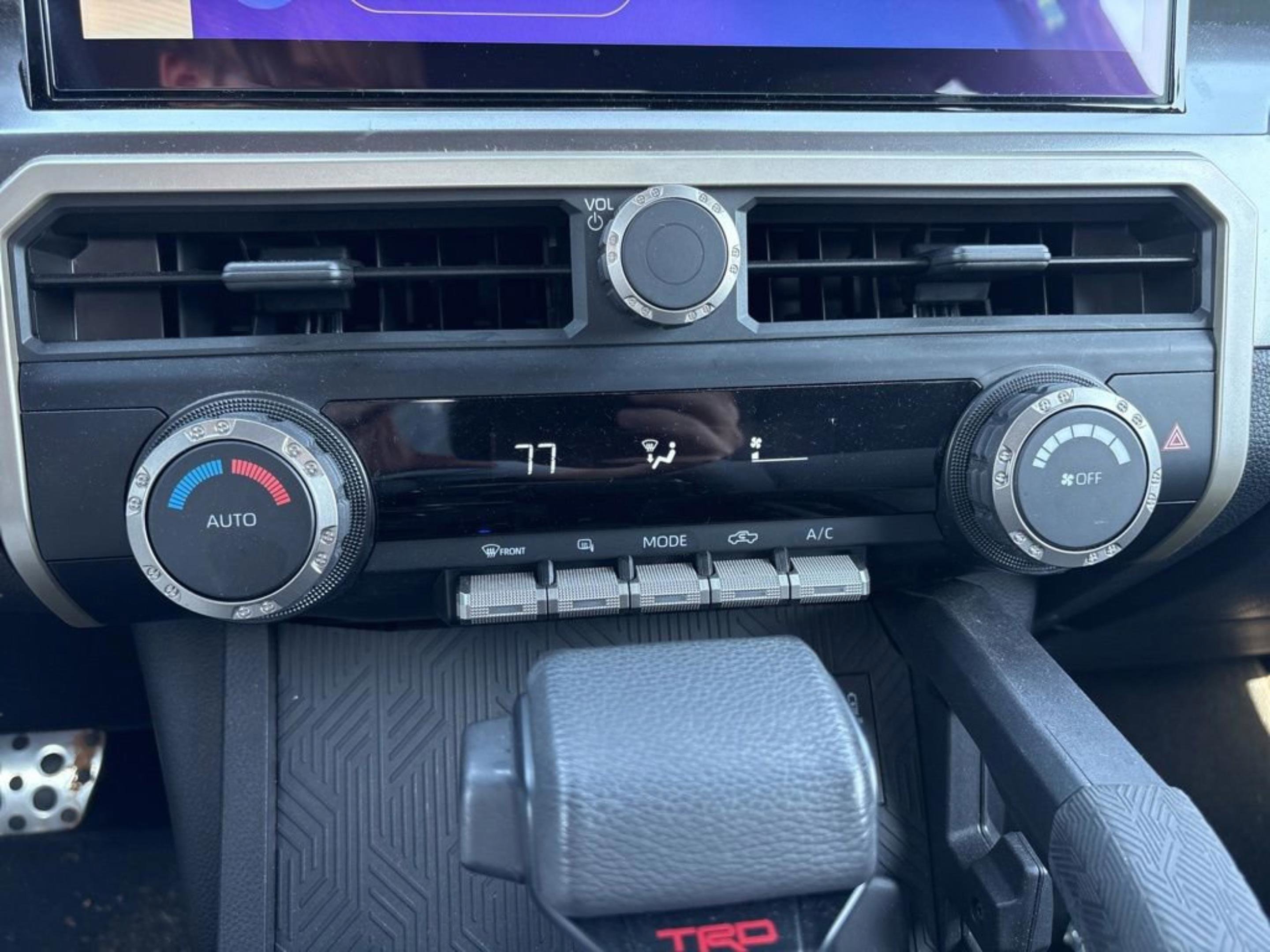 Used 2025 Toyota Tacoma TRD Sport image 20