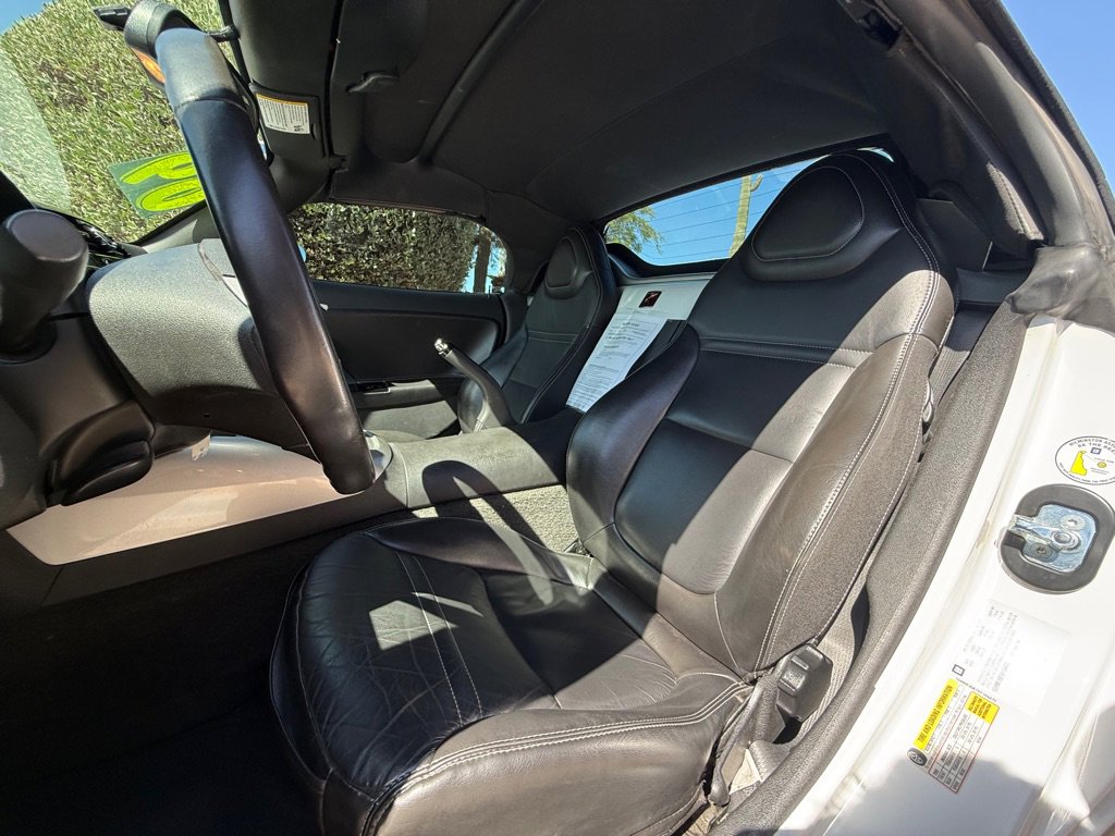 Used 2009 Saturn Sky w/ Premium Trim Package RWD image 13