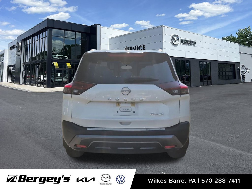 Used 2023 Nissan Rogue SL w/ SL Premium Package AWD/4WD image 17