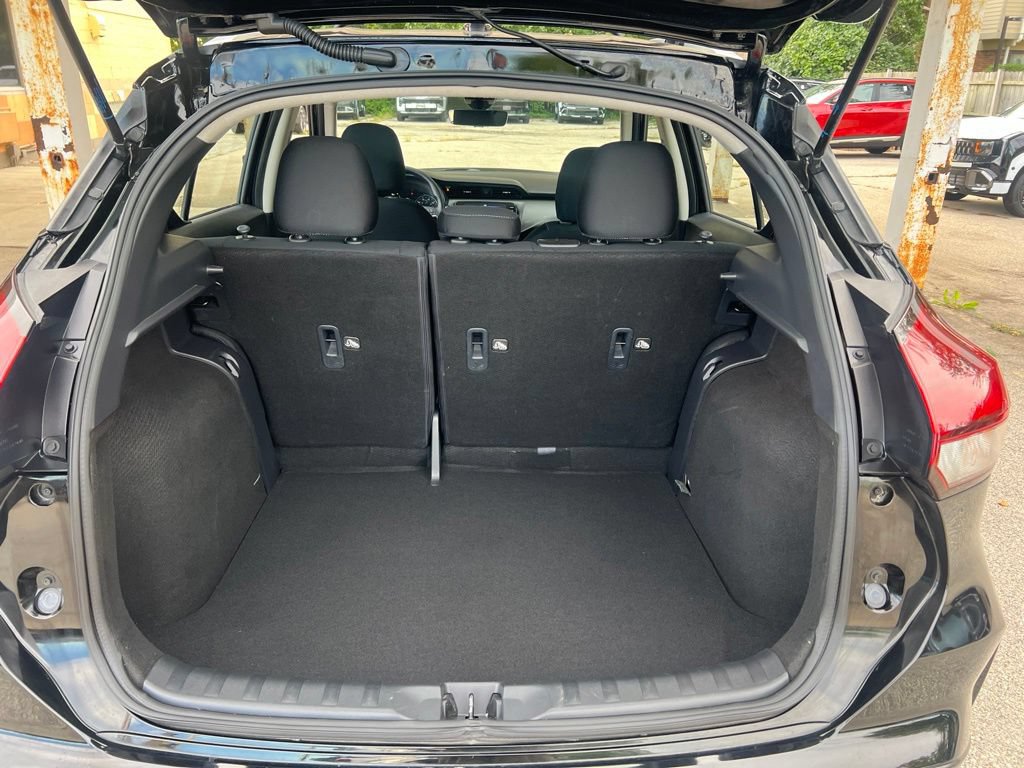 Certified 2024 Nissan Kicks SV w/ Interior Electronics Package FWD image 11