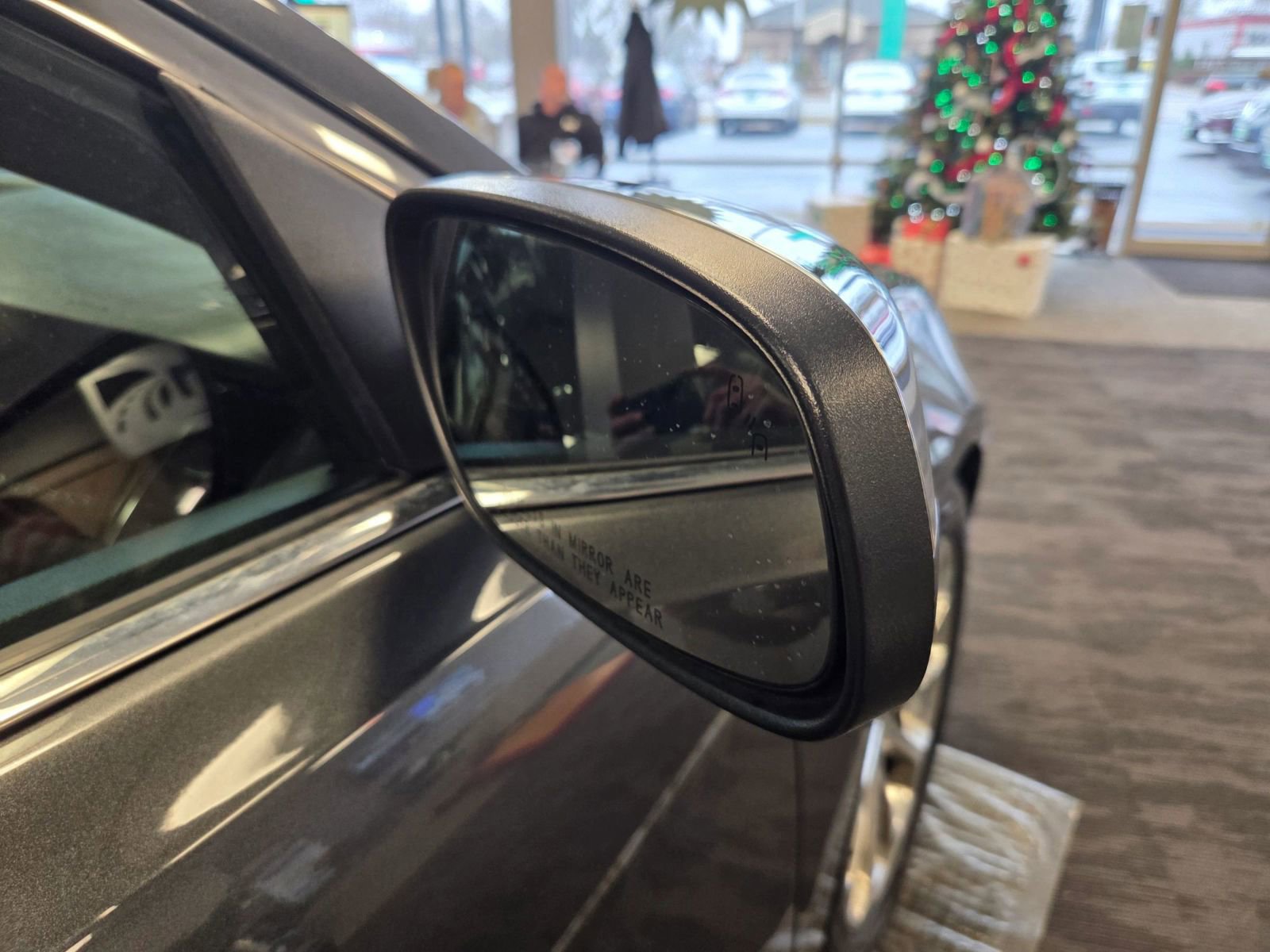 Used 2016 Ford Taurus Limited w/ Equipment Group 301A image 15