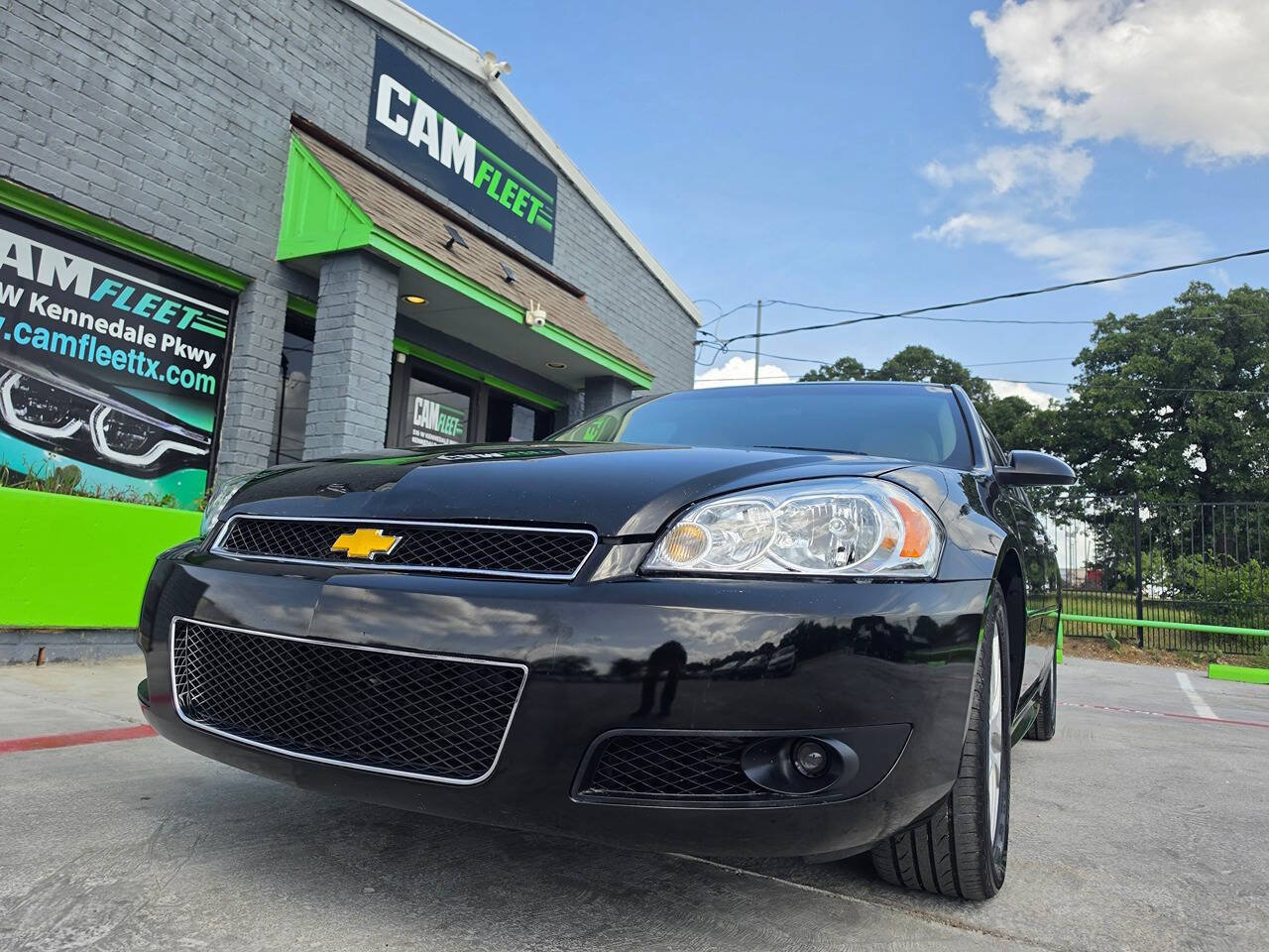 Used 2014 Chevrolet Impala LTZ FWD image 2