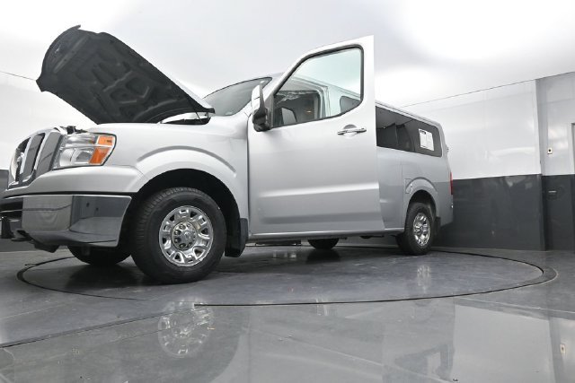 Used 2017 Nissan NV 3500 SV w/ SV Technology Package RWD image 31