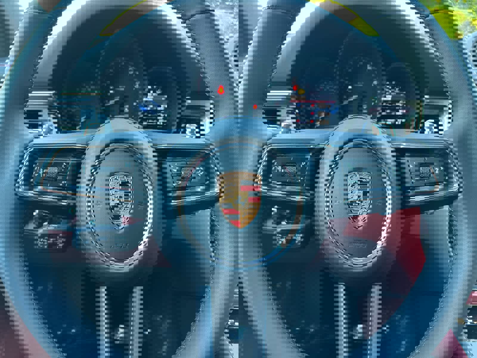 New 2026 Porsche Macan image 25