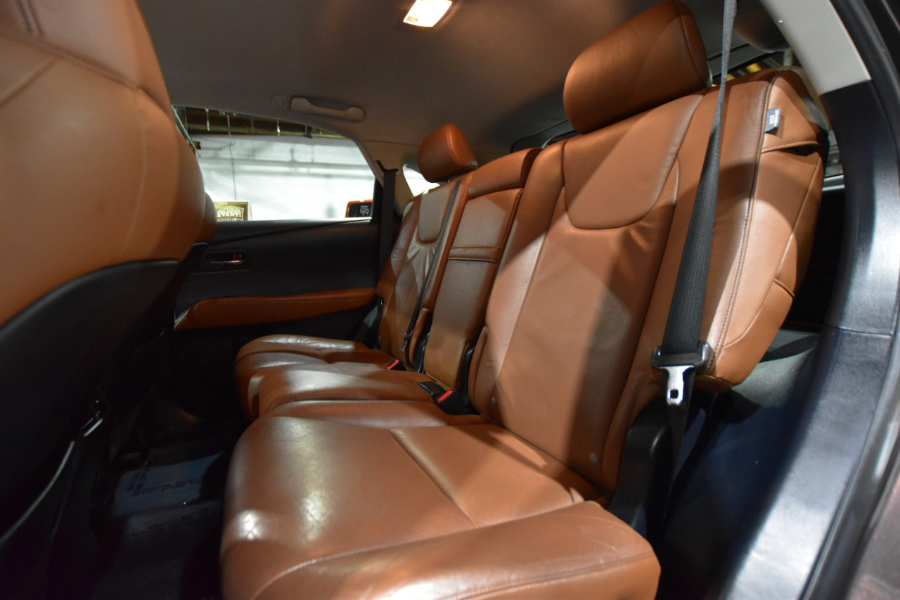 Used 2013 Lexus RX 450h AWD image 42