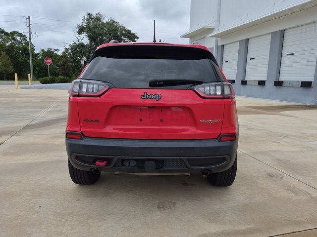 Used 2019 Jeep Cherokee Trailhawk AWD/4WD image 6
