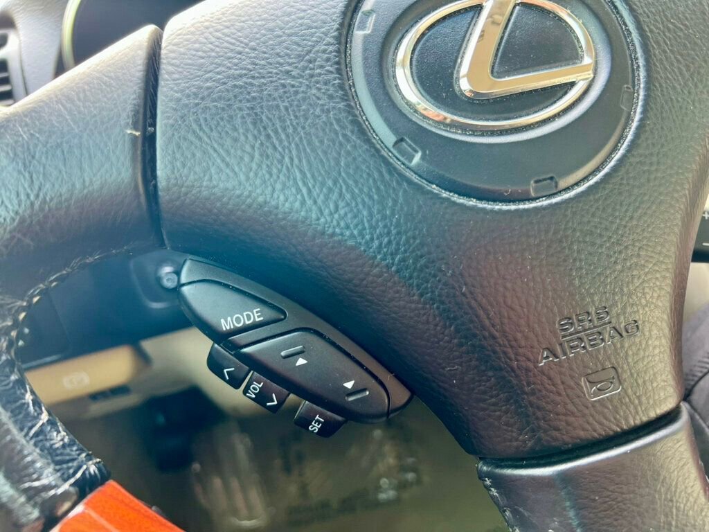 Used 2007 Lexus SC 430 Convertible image 17