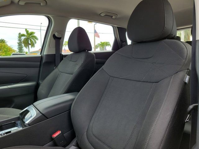 Certified 2026 Hyundai Tucson SE FWD image 13