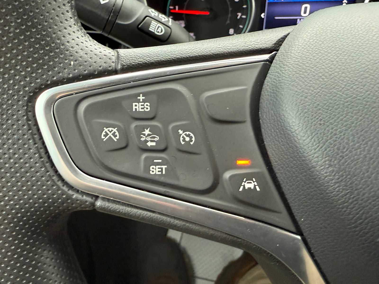 Used 2023 Chevrolet Equinox LS w/ LS Convenience Package image 44