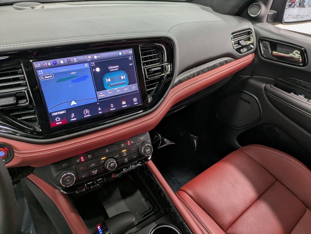 Used 2024 Dodge Durango SRT Hellcat image 11