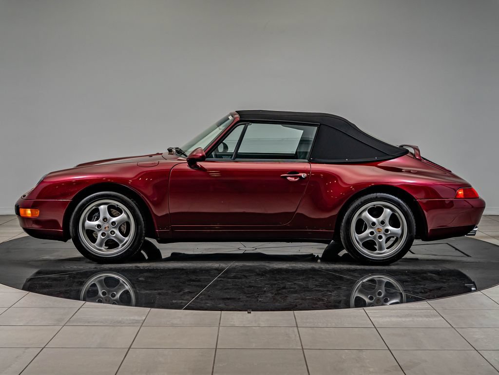 Used 1998 Porsche 911 Carrera RWD image 2