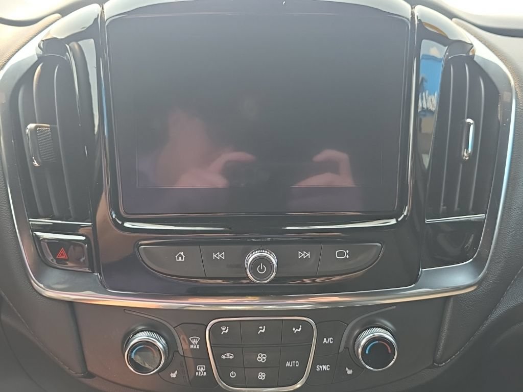 Used 2023 Chevrolet Traverse LT w/ LPO, Floor Liner Package AWD/4WD image 30