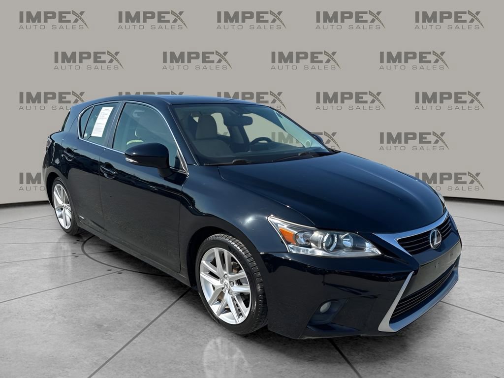 Used 2015 Lexus CT 200h w/ Navigation Package FWD image 7