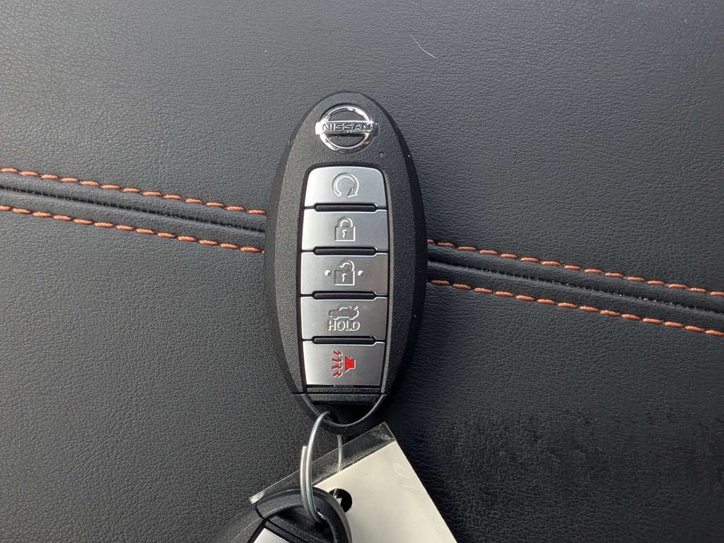 Used 2021 Nissan Sentra SR FWD image 28