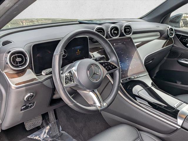 Used 2023 Mercedes-Benz GLC 300 4MATIC image 10