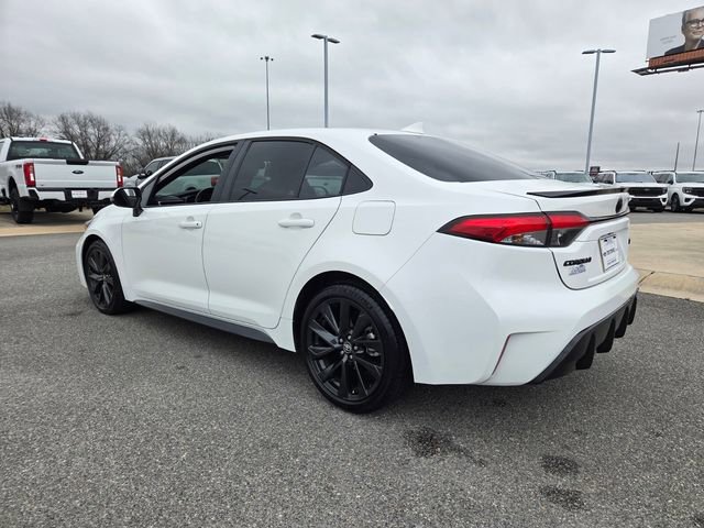 Used 2023 Toyota Corolla XSE image 8