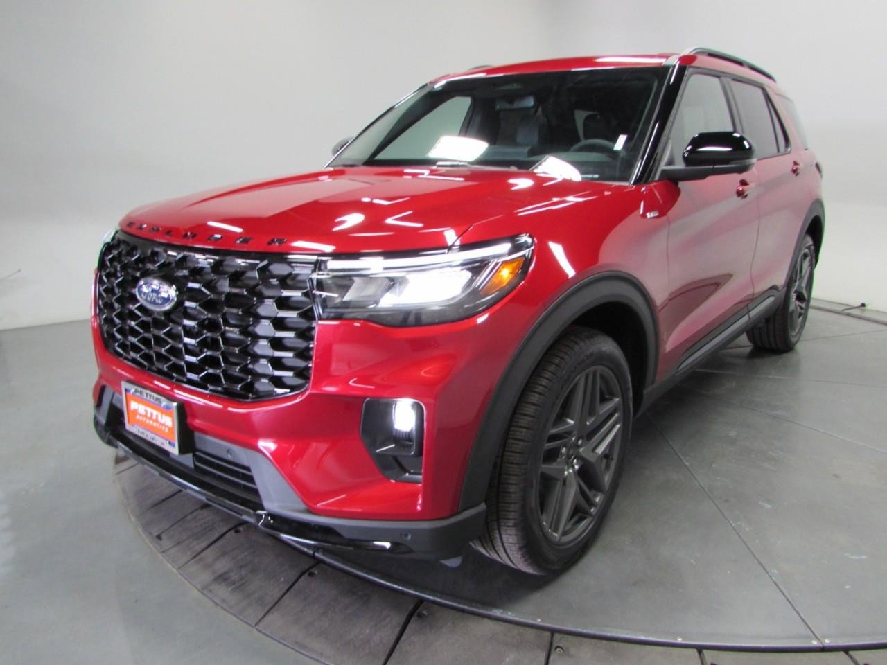 New 2026 Ford Explorer ST-Line w/ ST-Line Street Pack AWD/4WD image 3