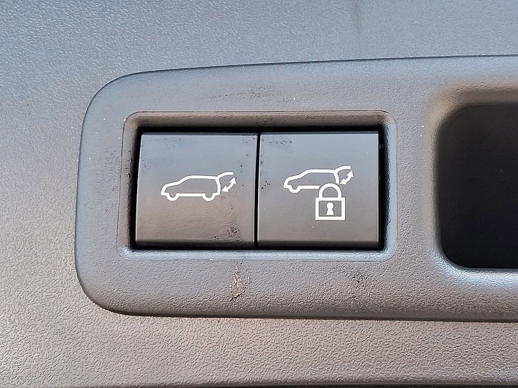 Used 2023 Lexus UX 250h AWD w/ Accessory Package (Z2) image 29