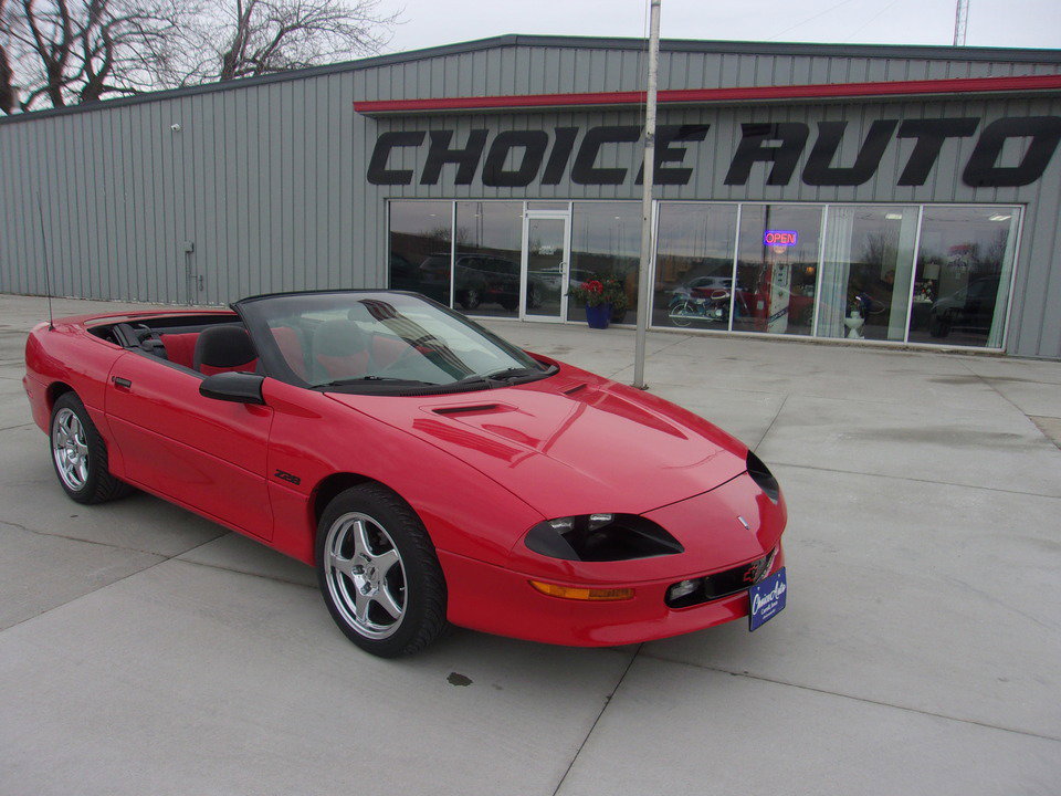 Used 1994 Chevrolet Camaro Z28 image 2