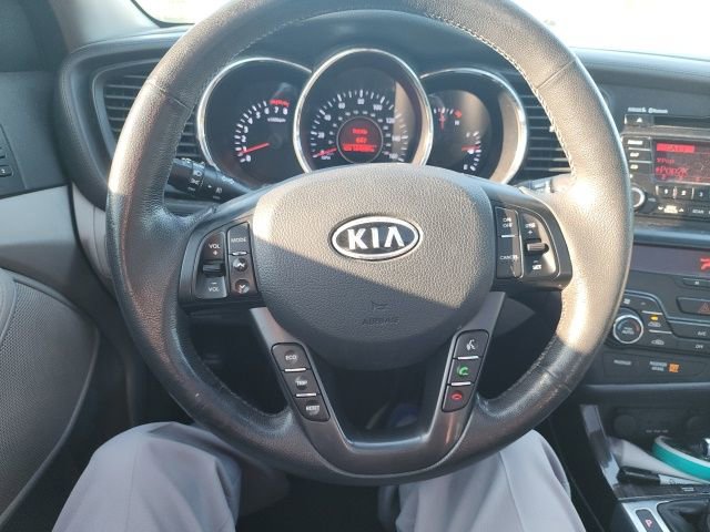 Used 2011 Kia Optima EX w/ Premium Pkg image 14